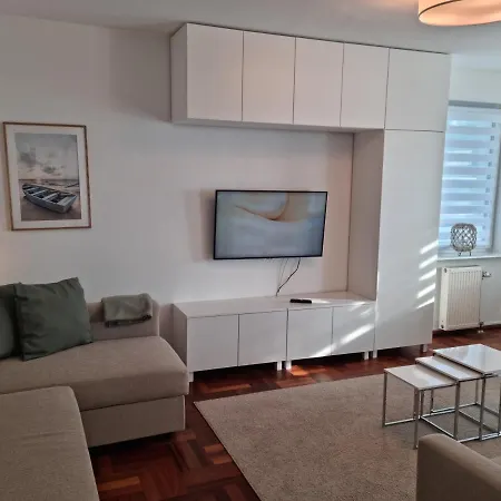 Campingowa Z Bocznym Widokiem Na Morze Apartment *