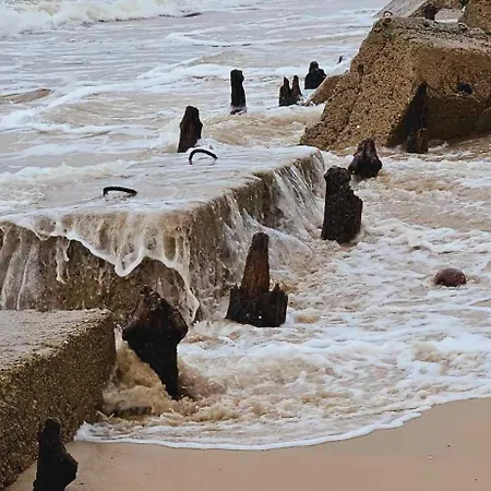 Campingowa 50m Od Morza 아파트 미엥지즈드로예