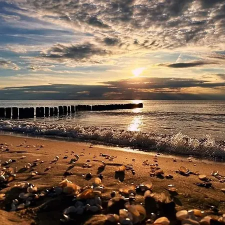 아파트 Campingowa 50m Od Morza 미엥지즈드로예