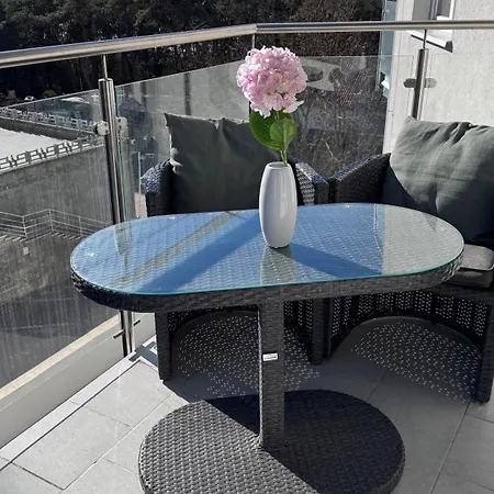Campingowa Z Bocznym Widokiem Na Morze Apartment